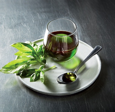 Basil and Spinach Infused Oil