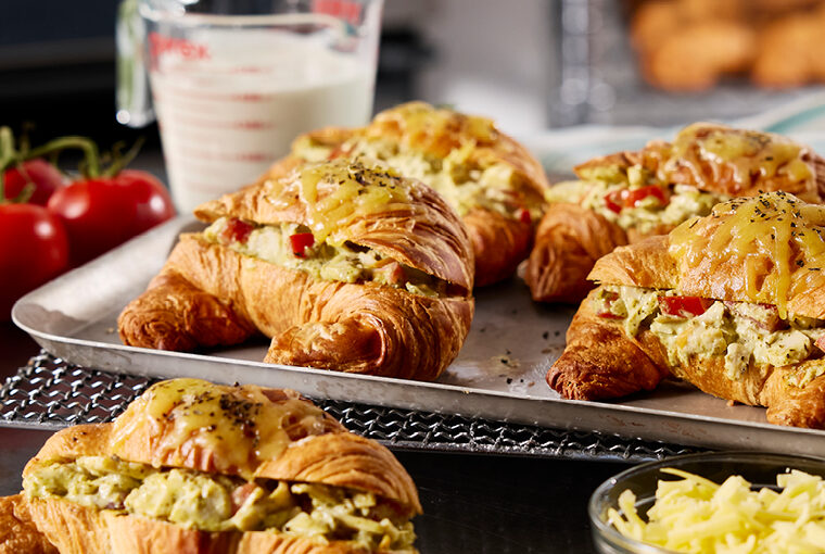 Chicken Pesto & Mayo Loaded Croissant