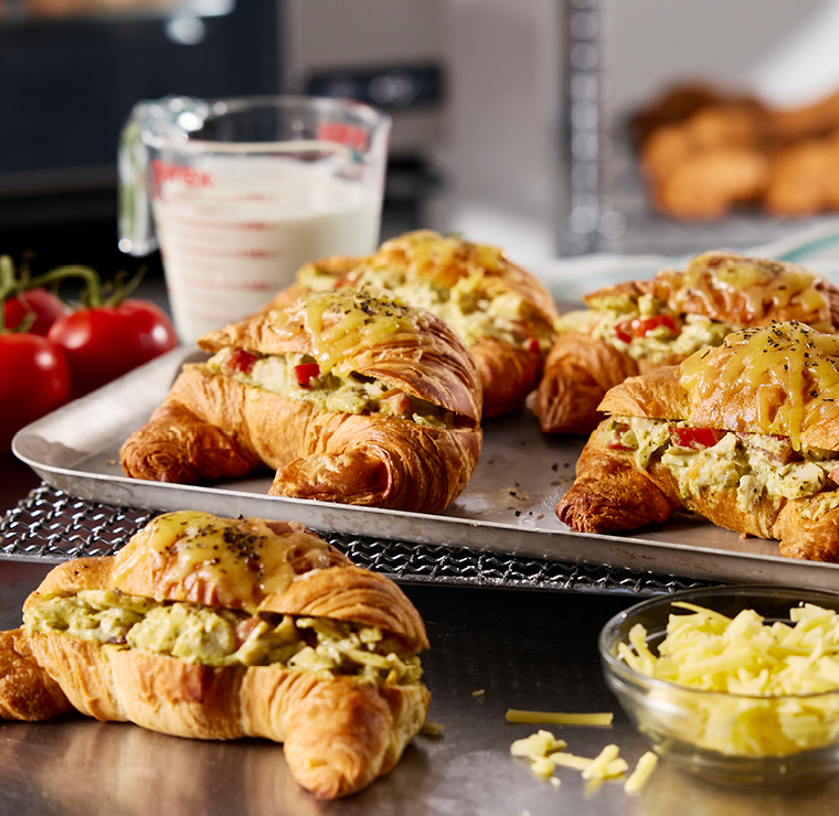 Chicken Pesto & Mayo Loaded Croissant